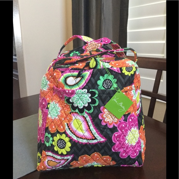 NWT VERA BRADLEY LARGE DUFFEL - Picture 2 of 4