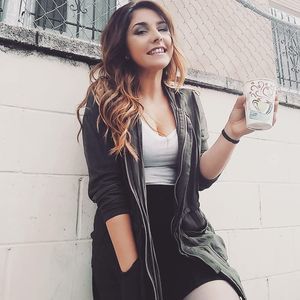 Meet your Posher, Christie