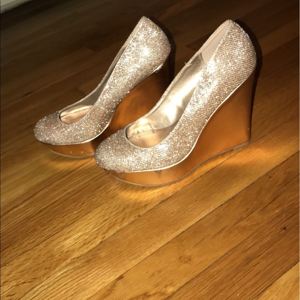 Wedges - Picture 2 of 2