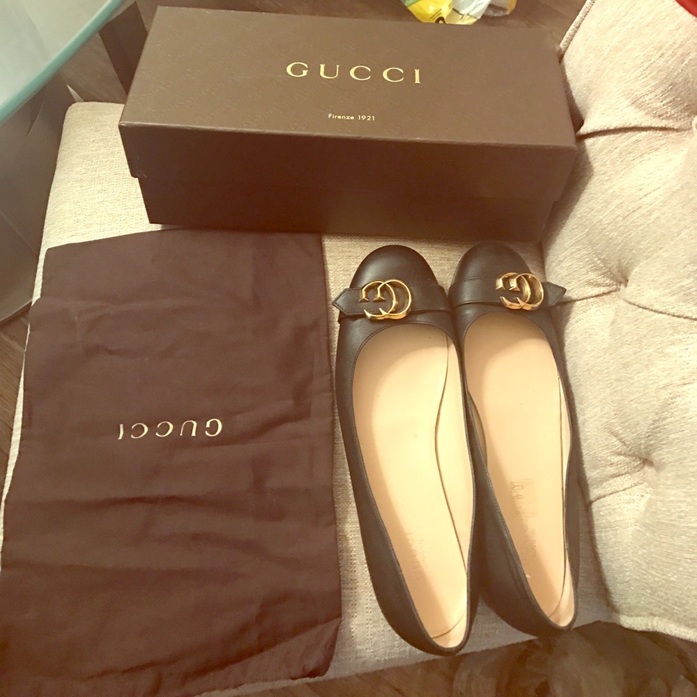 Gucci flats