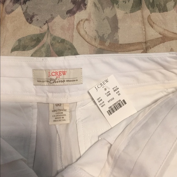 SOLD***J Crew White Chino Shorts - Picture 2 of 2