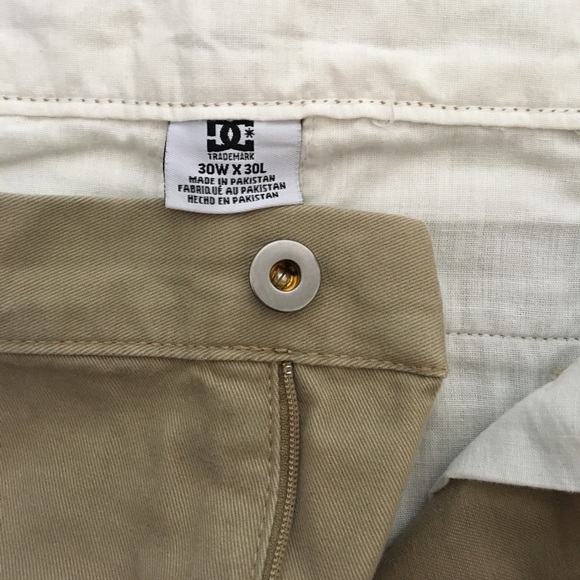 DC khakis - Picture 2 of 2