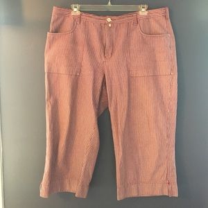 Lee Brand vintage Red stripped Capri pants sz 22