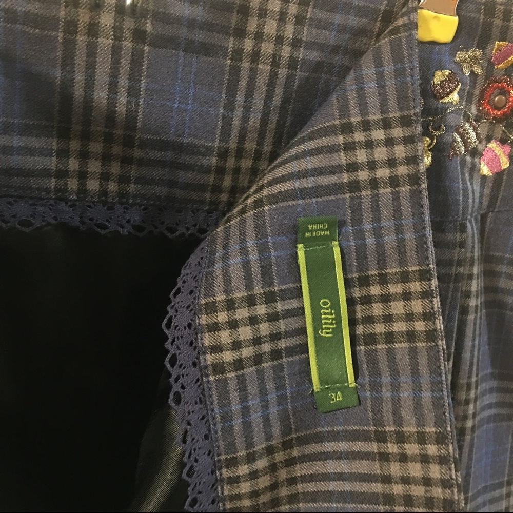 Oilily • Plaid Pleated Embroidered Wool Skirt - Picture 8 of 8
