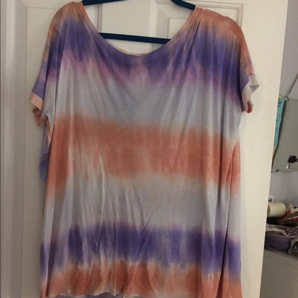 Bevello tie dye tee