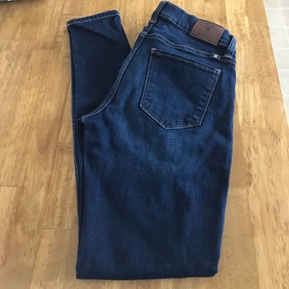 Lucky Brand Brooke Skinny Jeans-STRETCHY!! - Picture 2 of 4