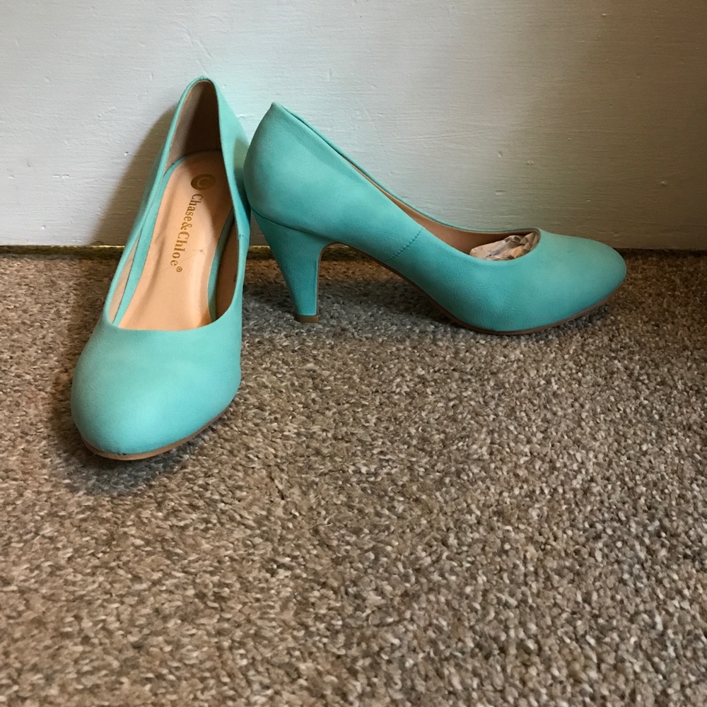 Teal high heels never worn