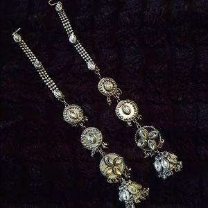 Set of 2 Vintage Wrap-around Earrings