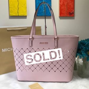 •🆕 Michael Kors Violet Carryall Tote Lg Blossom