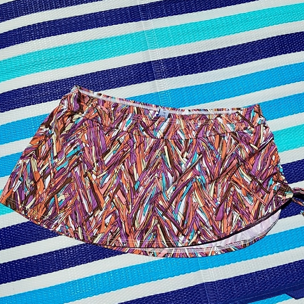 💥 3 for $15 💥  Captiva swim skirt NWOT