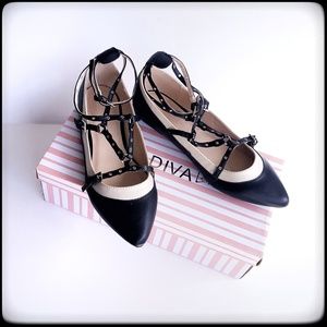 Wild Diva ghillie ballet flats