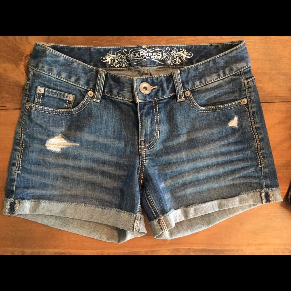 Express jean shorts size 0