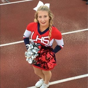 Meet your Posher, Katelyn