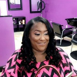 Meet your Posher, Sharon