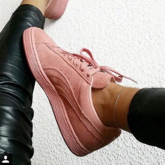 Puma Shoes - Puma 6 NEW suede