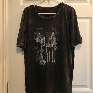 Brandy Melville Distressed Skeleton Tee!