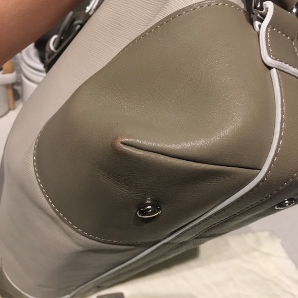 TUMI WEEKENDER / TOTE / LAPTOP BAG - Picture 4 of 7