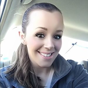 Meet your Posher, Theresa