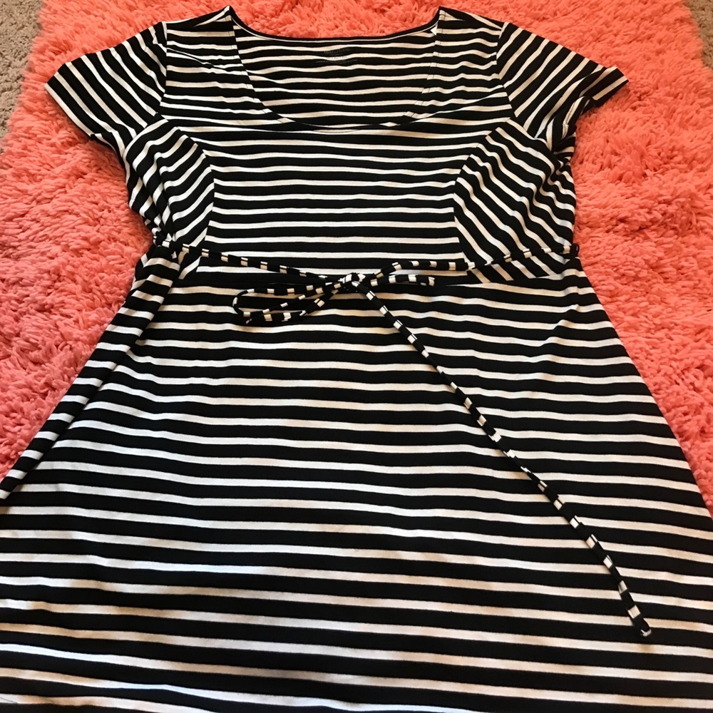 Motherhood scoop neck blouse