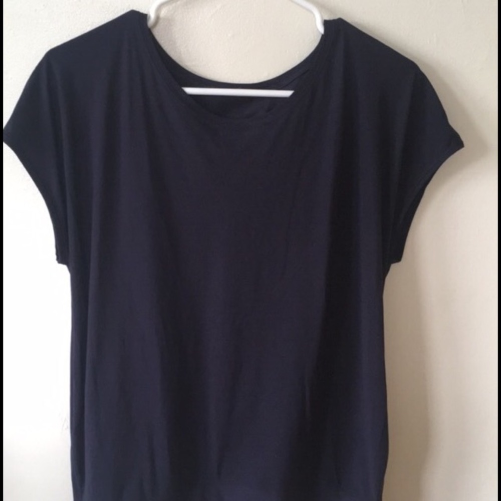 Lululemon casual or workout top