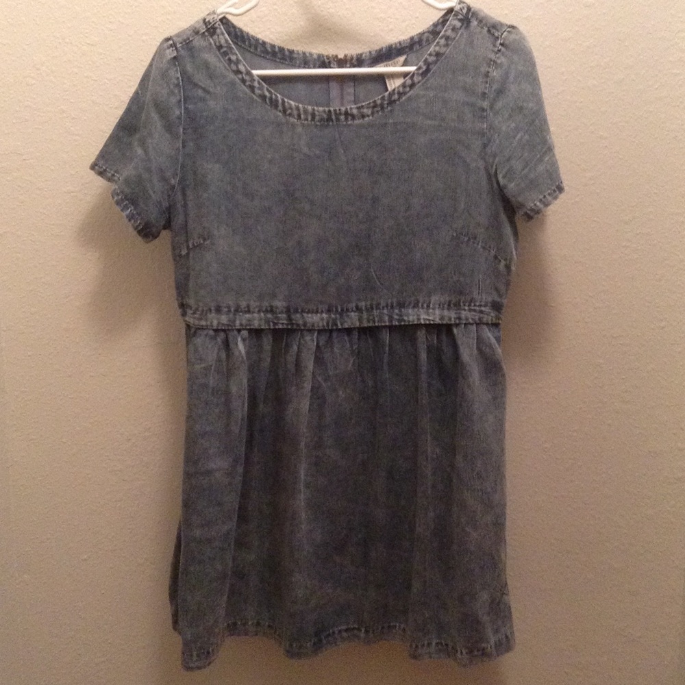 Denim baby doll short sleeve dress- medium