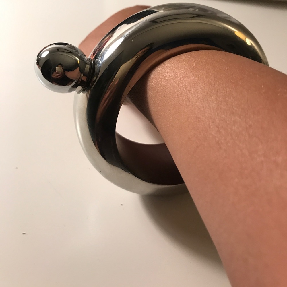 Flask Bracelet with funnel 🔥 - Picture 6 of 6