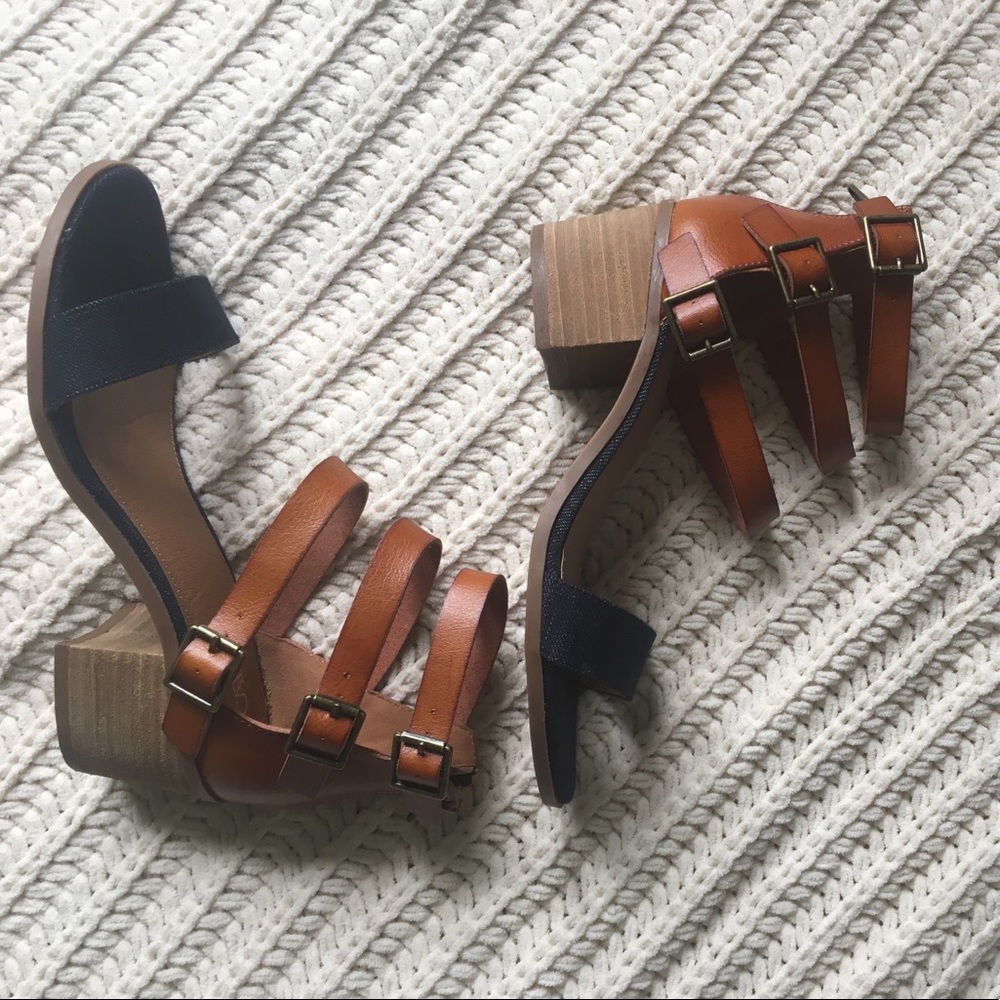 Cato size 6 chunky heeled sandal