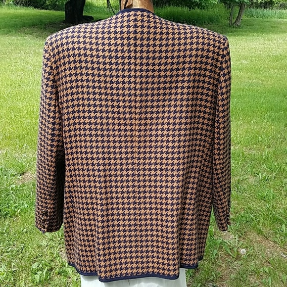 Vintage Givenchy Houndstooth Suit Jacket - Picture 2 of 4