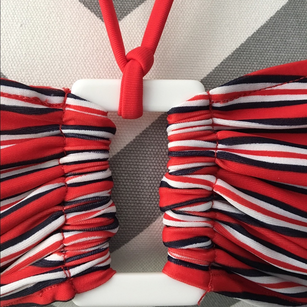 😎 REVERSIBLE bikini top 😎 - Picture 3 of 6