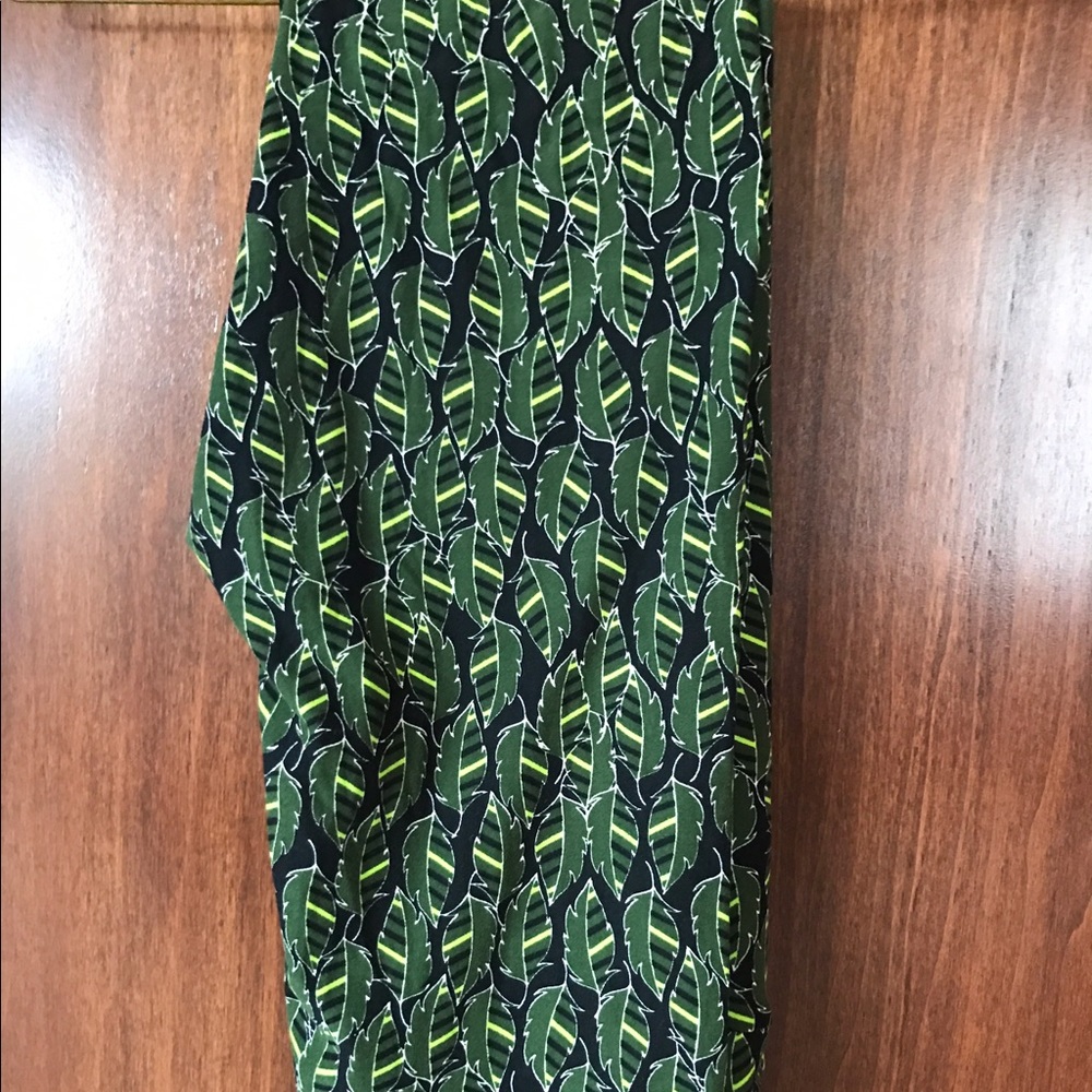 Brand new LuLaRoe leggings OS