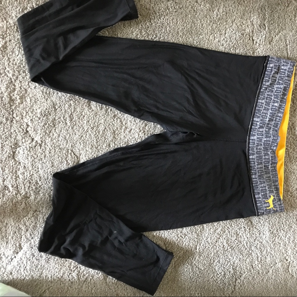 Iowa Hawkeyes Reversible Victoria's Secret legging