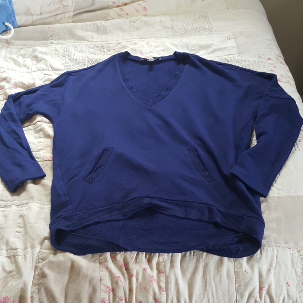 Express one eleven sweater