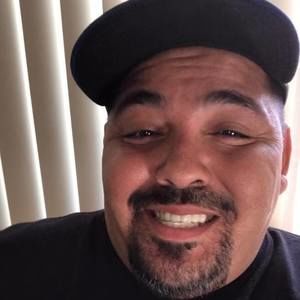 Meet your Posher, Luis