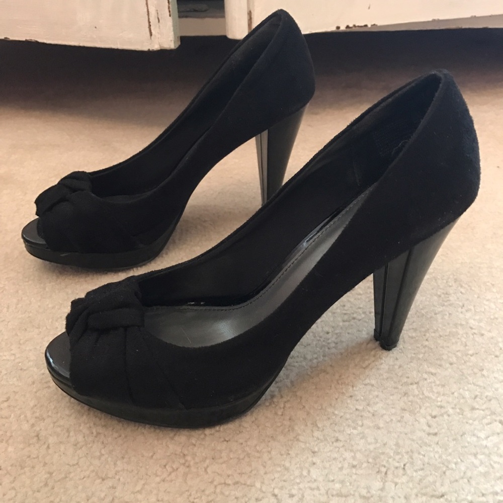 Black heels