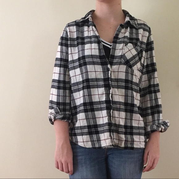 Forever 21 Plaid Flannel - Picture 2 of 3
