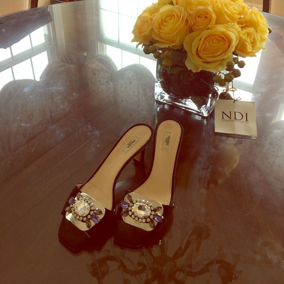 🌟Prada Cinderella shoes🌟 - Picture 3 of 6