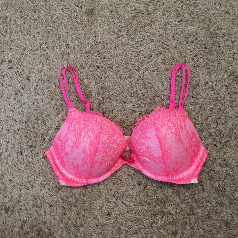 Victoria Secret Push Up Bra