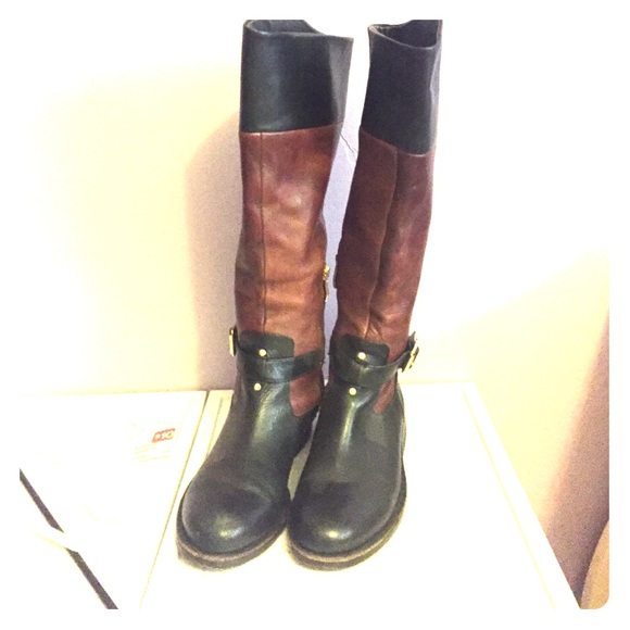 Vince Camuto riding boots - Picture 1 of 5