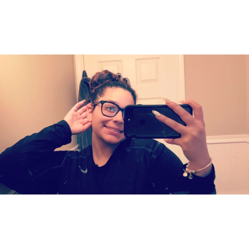 Meet your Posher, Jayleen