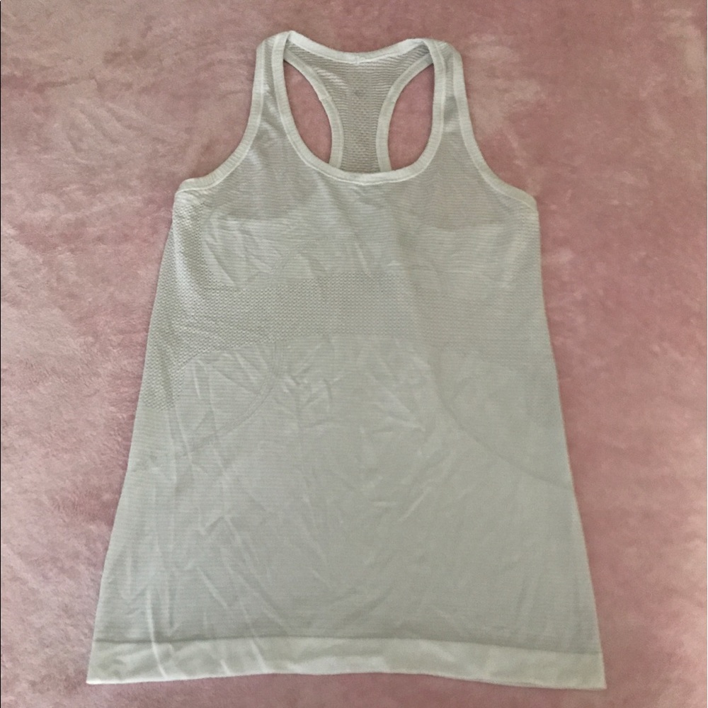 Lululemon White Swiftly Tech Racerback size 6