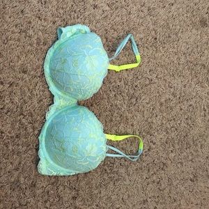 Victoria Secret Push Up Bra