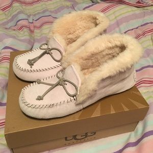 Ugg Alena Moccasins RARE