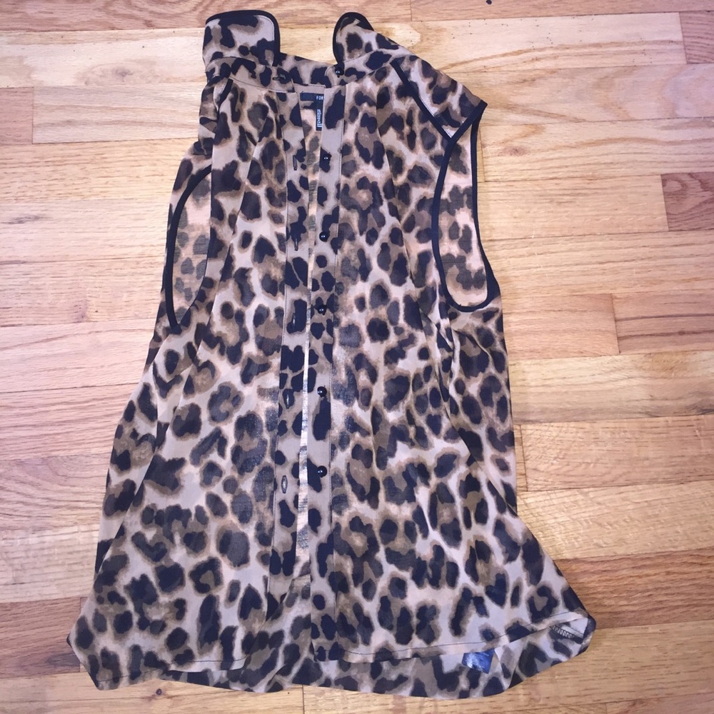 Forever 21 shirt