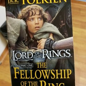 Meet your Posher, Katelyn