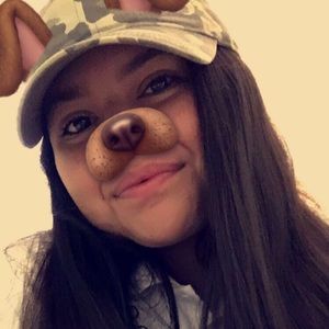 Meet your Posher, Samantha