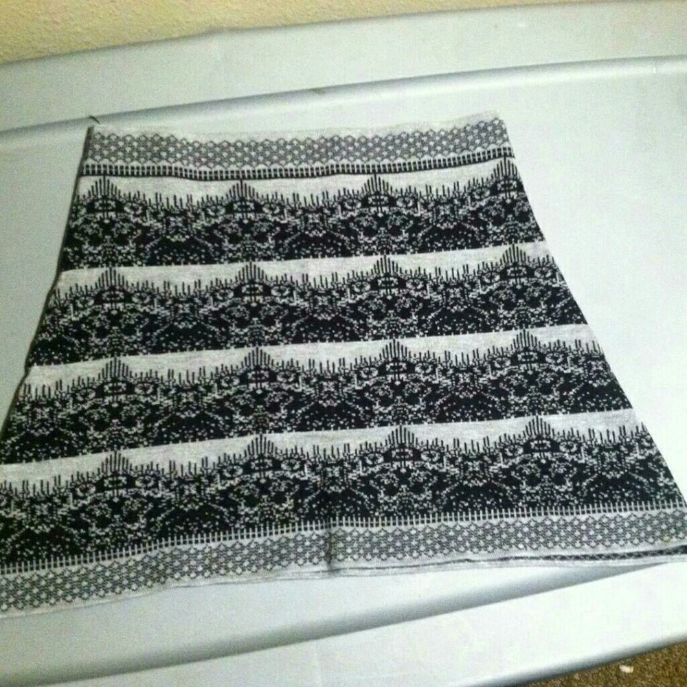 Black and grey knit sweater skirt