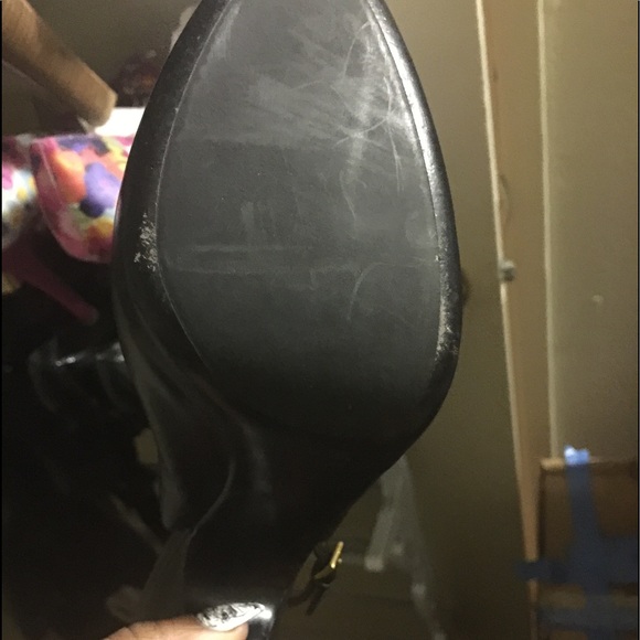 Sling back Prada shoes 💸Price cut💸 - Picture 3 of 3