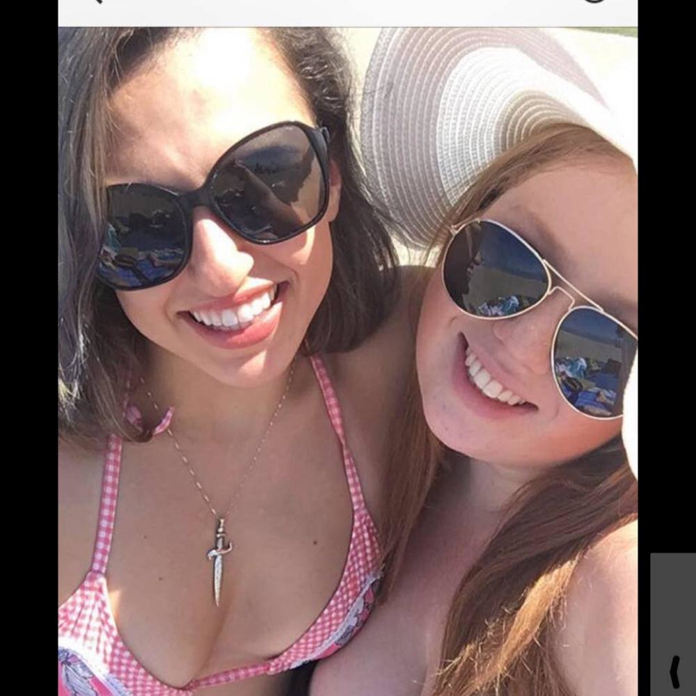 Meet your Posher, Victoria