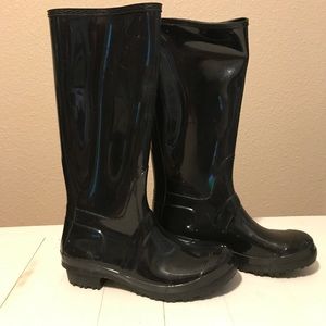 Rain boots