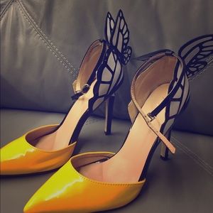 Yellow butterfly high heels